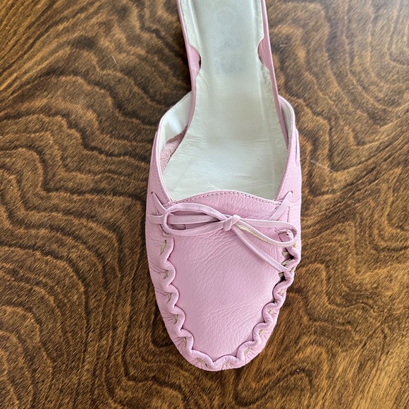 Michael Kors Pink slides/mules - Picture 1 of 7